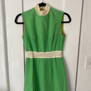 Vintage Mod 60s box pleat minidress
